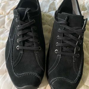 Roy Hayes Studio. La Cruz